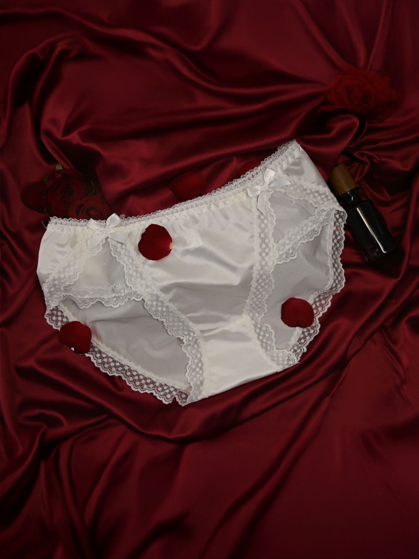 Sexy Low-Waist Ice Silk Laced Underwear