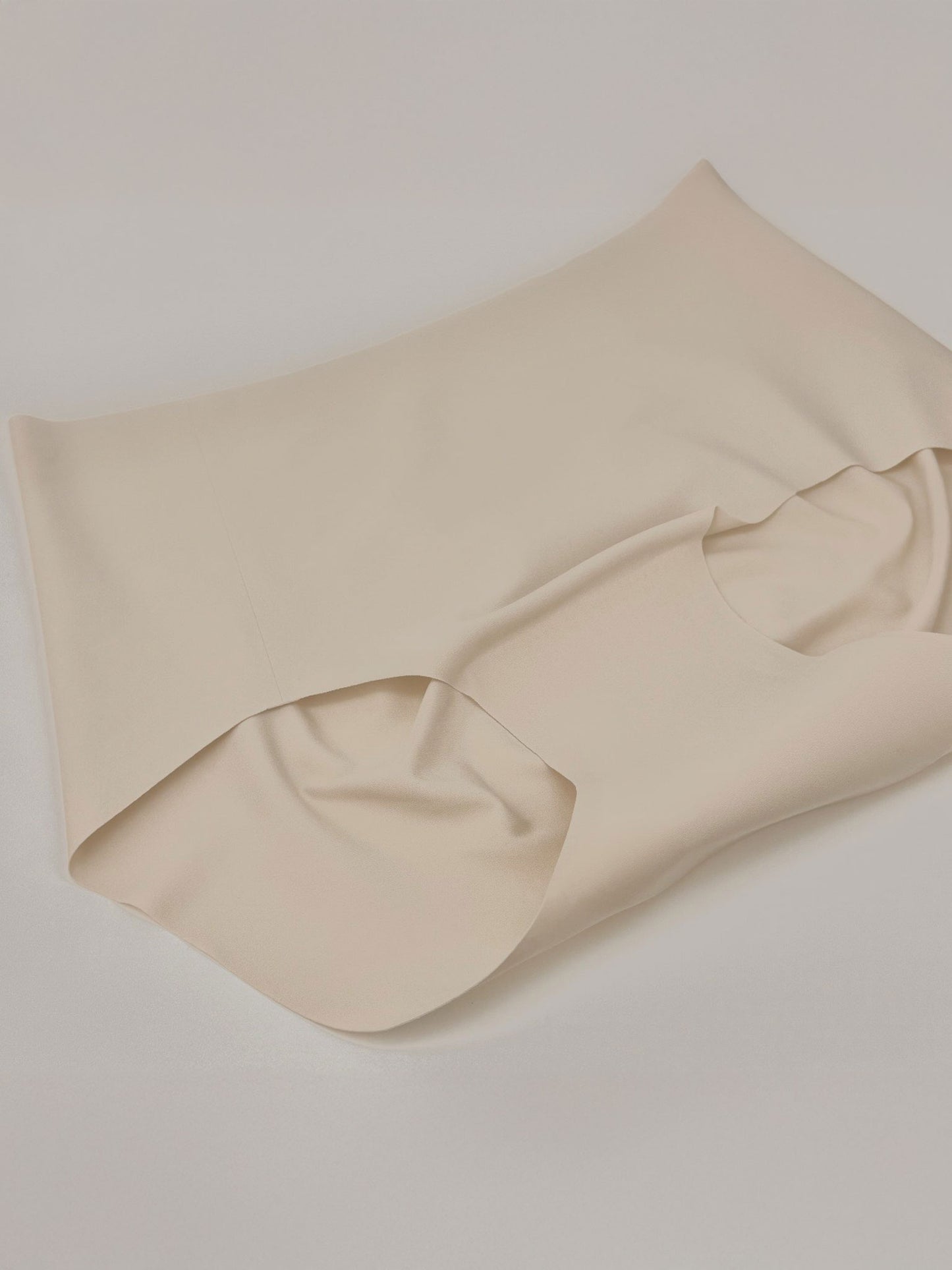 Nude Pure Mid-Waist Seamless Briefs