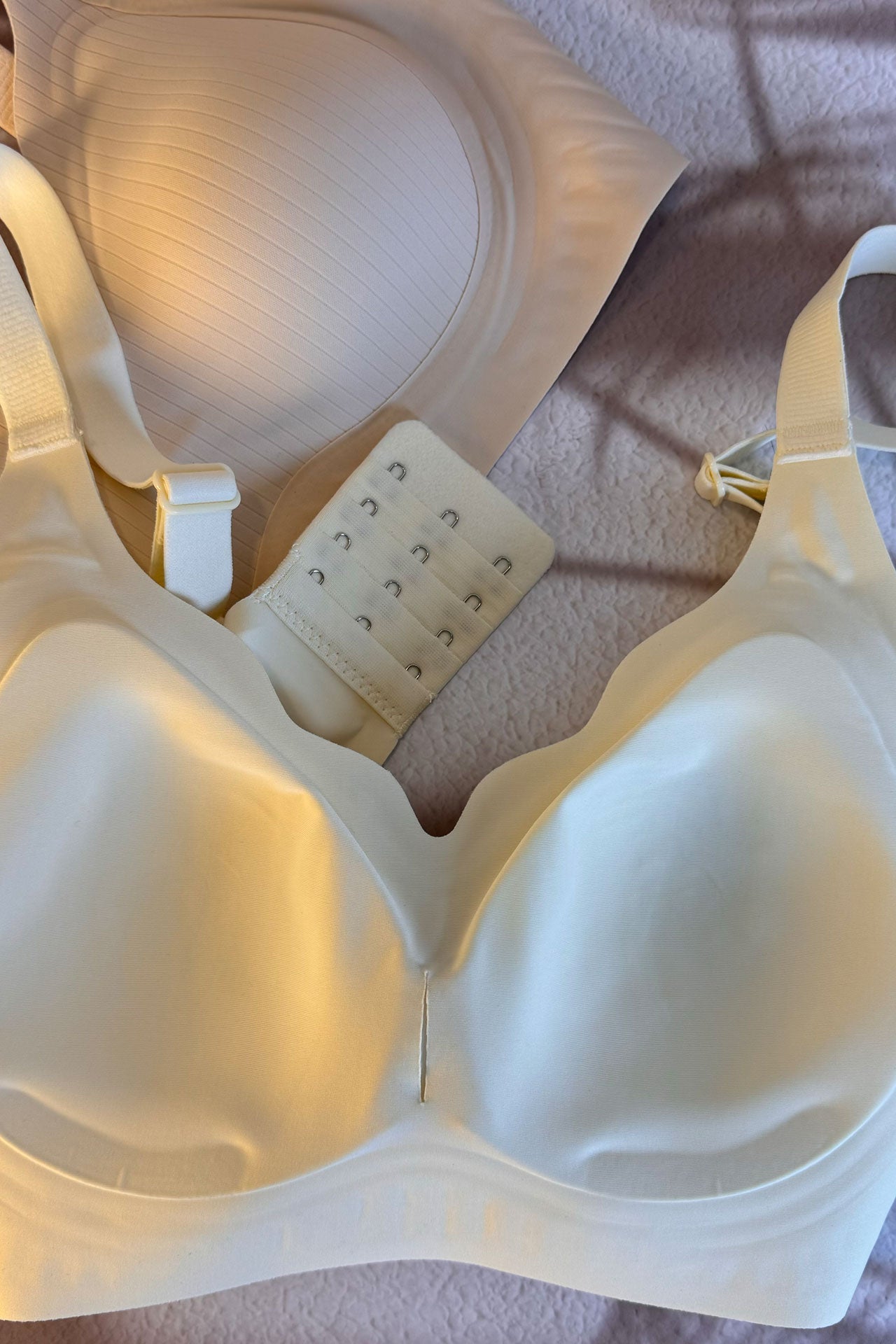 Ultra-Light Contour Push-Up Bra