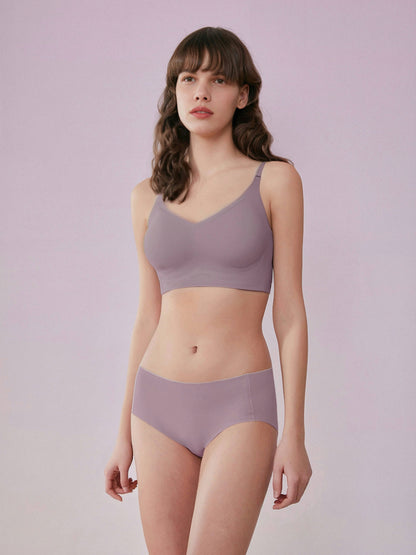 Seamless Molded Cup Bra